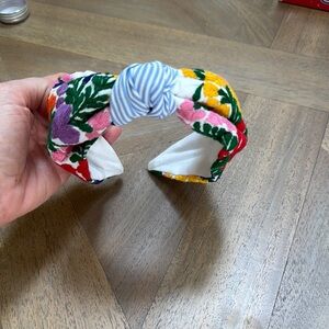 Mi Golondrina Red and Pink Padded Hair Accessory